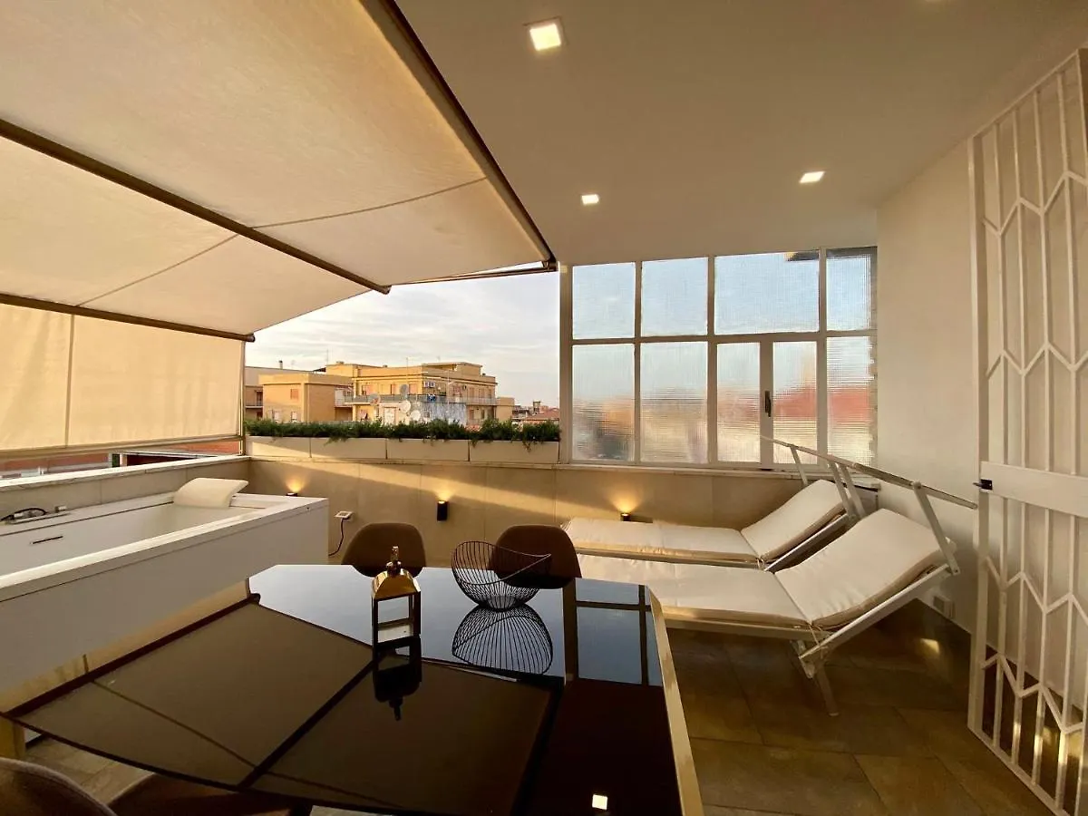 Le Suite Con Terrazzo Abitare Roma Apartment Rome